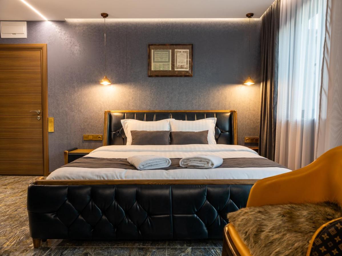 Hidden Bank: Digger'S Dream Apartman Plovdiv Kültér fotó