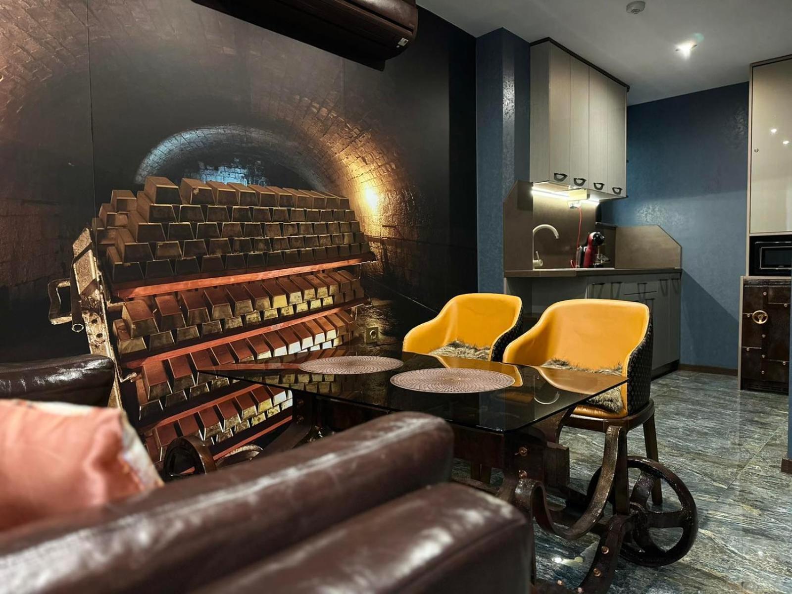 Hidden Bank: Digger'S Dream Apartman Plovdiv Kültér fotó